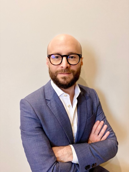 Dr. Guglielmo Parisi, oculista chirurgo a Torino